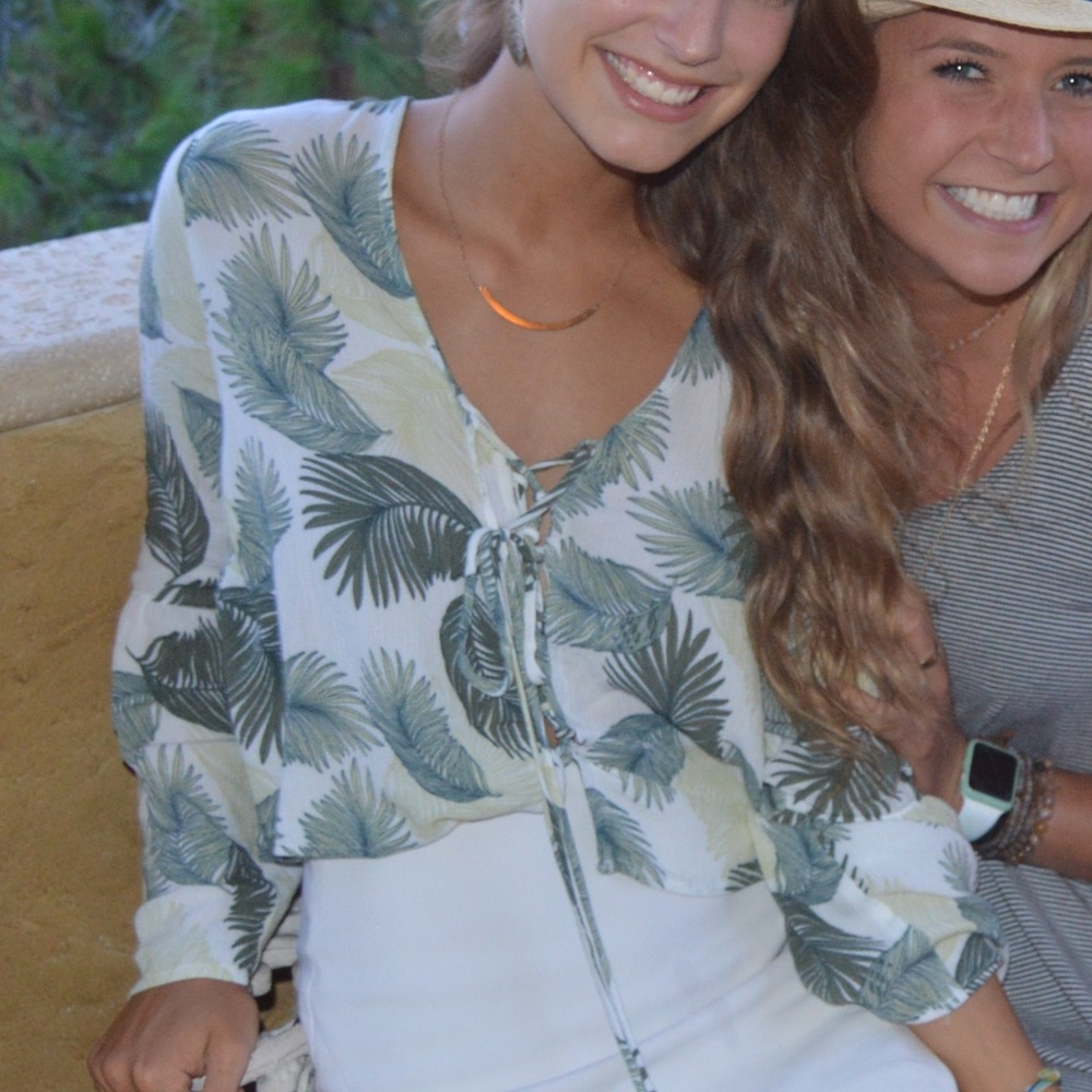 Size Small tropical crop top